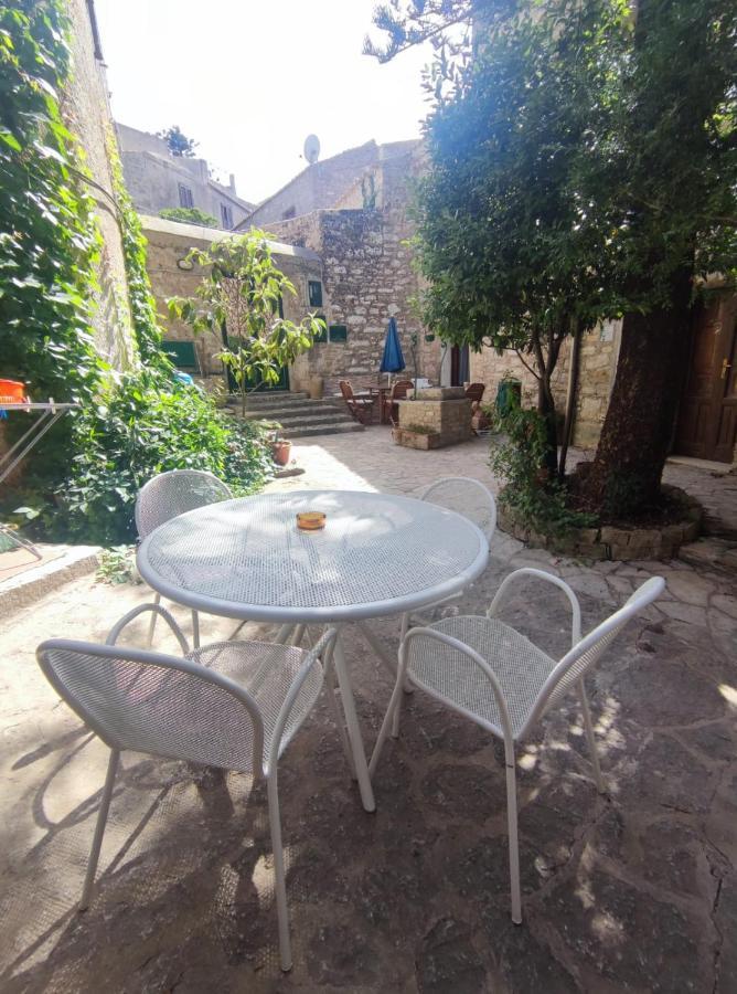 Apartament Cortile Via Sales 11 Erice Zewnętrze zdjęcie